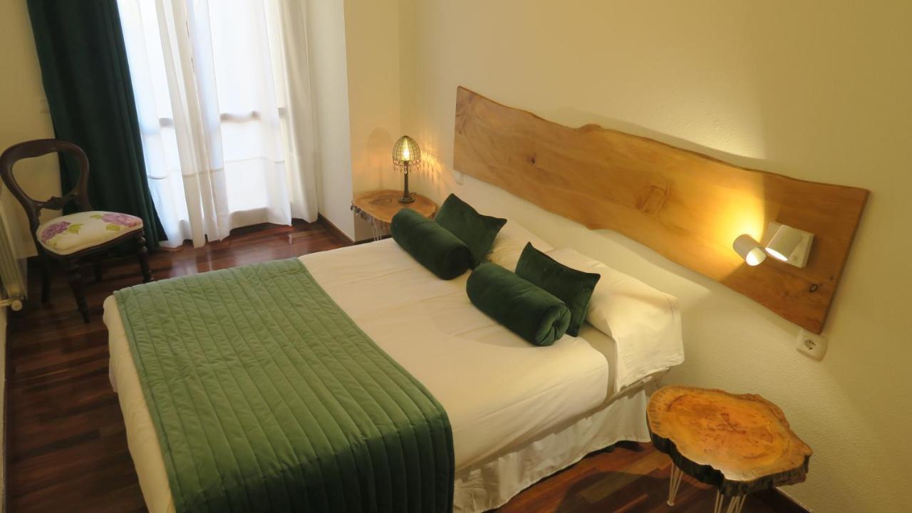 Apartamentos Palacio Azcarate Travesia Calvario Ezcaray Dış mekan fotoğraf