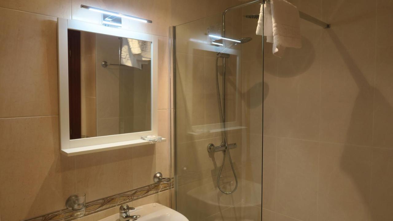 Apartamentos Palacio Azcarate Travesia Calvario Ezcaray Dış mekan fotoğraf