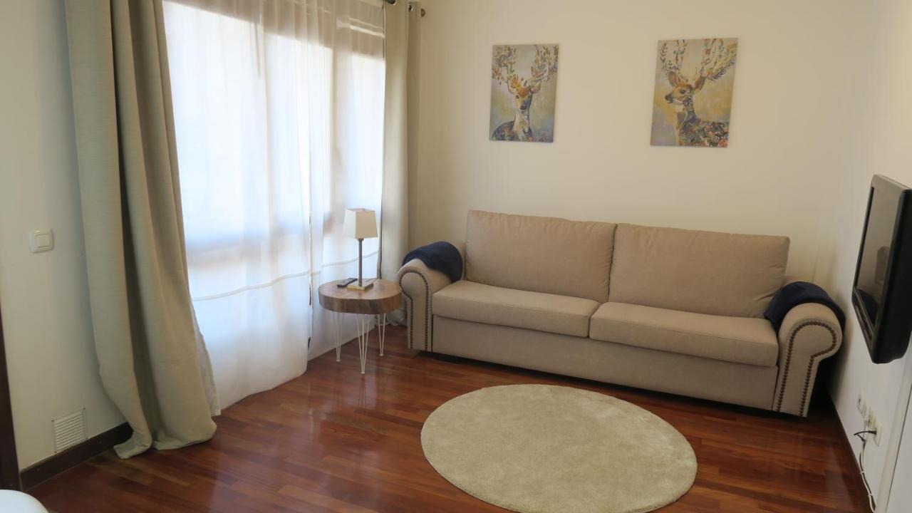 Apartamentos Palacio Azcarate Travesia Calvario Ezcaray Dış mekan fotoğraf