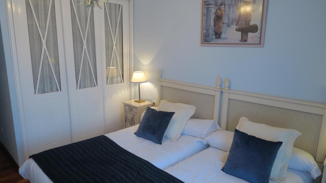 Apartamentos Palacio Azcarate Travesia Calvario Ezcaray Dış mekan fotoğraf